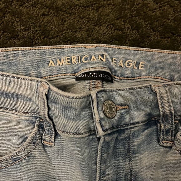 Light blue American eagle ripped jeans - Picture 6 of 6